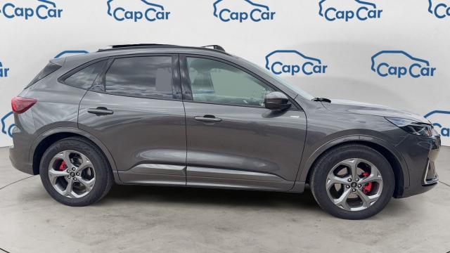 Ford Kuga image 3