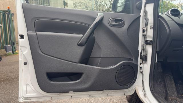 Renault Kangoo image 1
