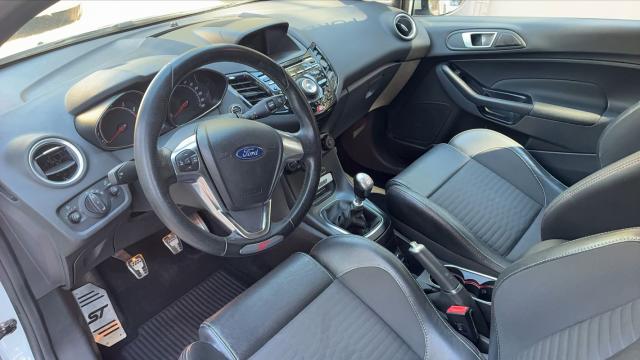 Ford Fiesta image 5
