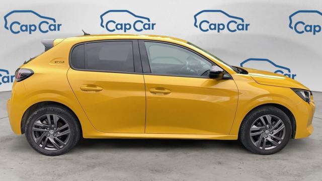 Peugeot 208 image 9