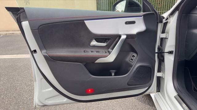 Mercedes Benz Classe Cla image 8