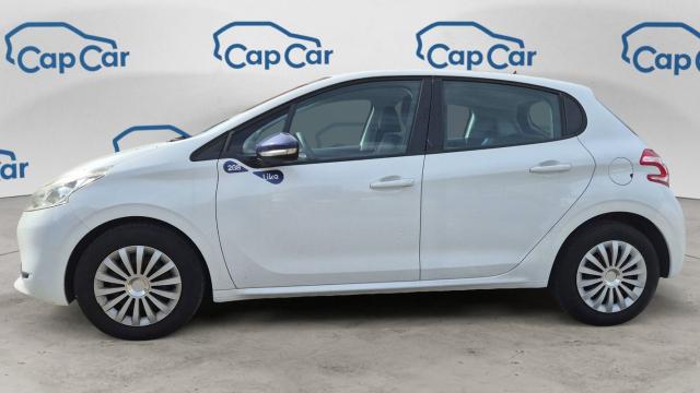 Peugeot 208 image 8