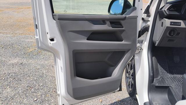 Volkswagen Transporter image 1