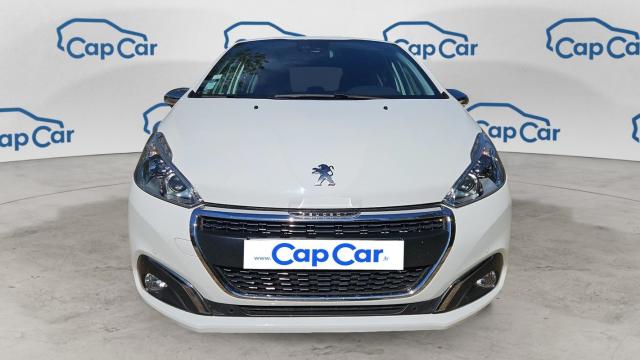 Peugeot 208 image 9