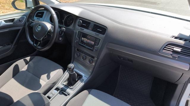 Volkswagen Golf image 7