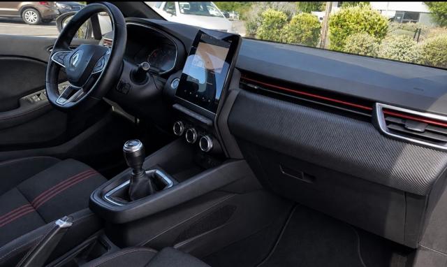 Renault Clio image 8