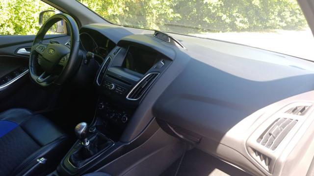 Ford Focus image 9