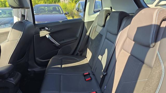 Peugeot 2008 image 7