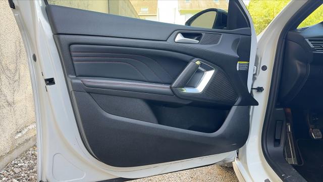 Peugeot 308 image 5