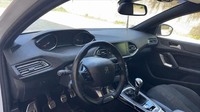 Peugeot 308 image 4