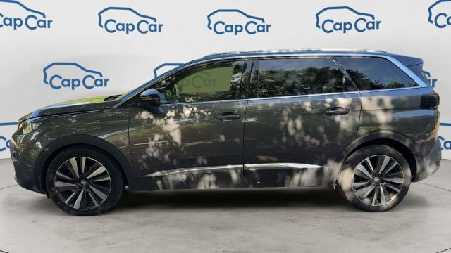 Peugeot 5008 image 2
