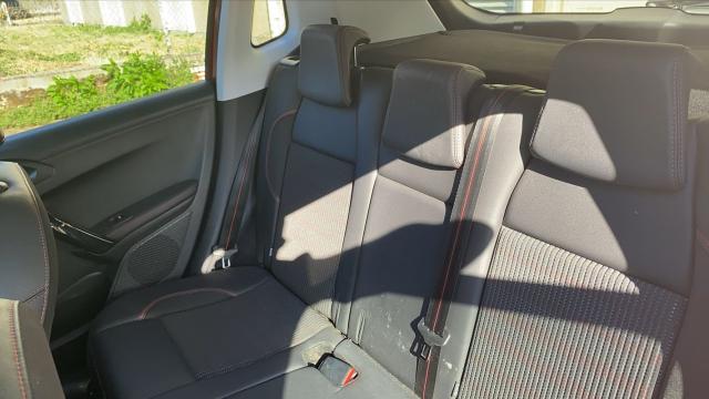 Peugeot 2008 image 9