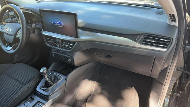 Ford Focus image 7