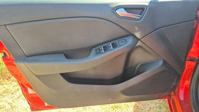 Renault Clio image 7
