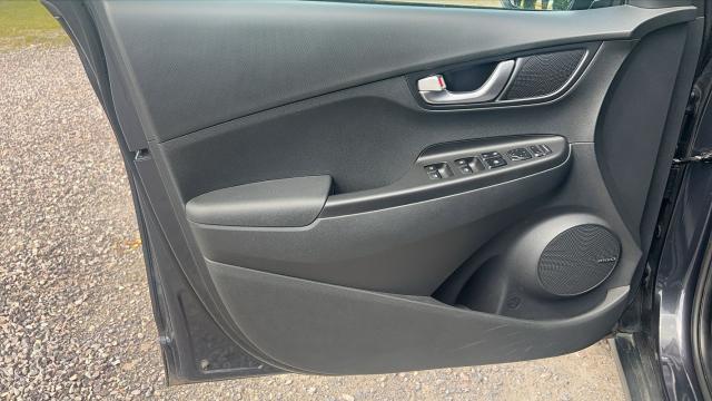 Hyundai Kona image 8