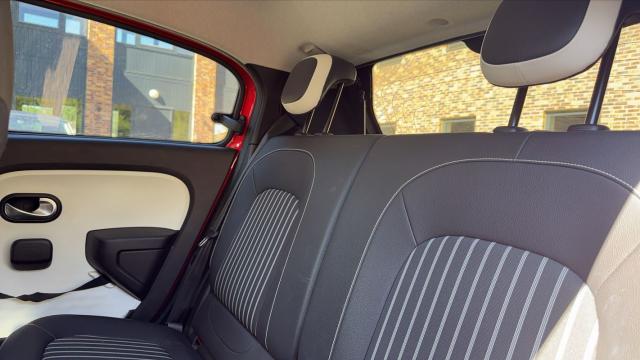 Renault Twingo image 9