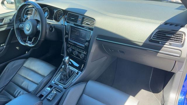 Volkswagen Golf image 4