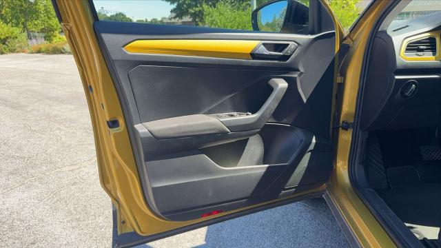 Volkswagen T-Roc image 5