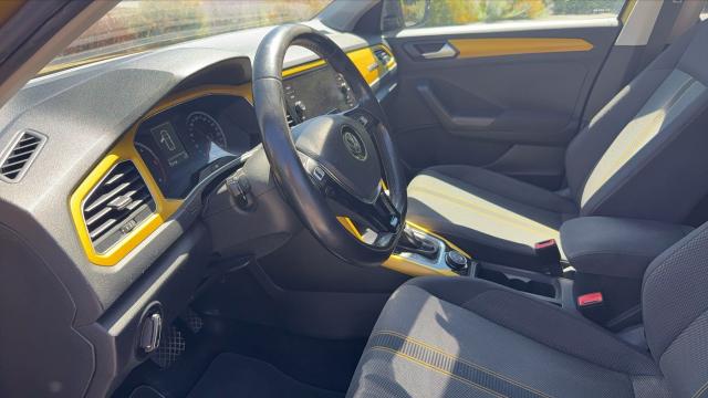 Volkswagen T-Roc image 7