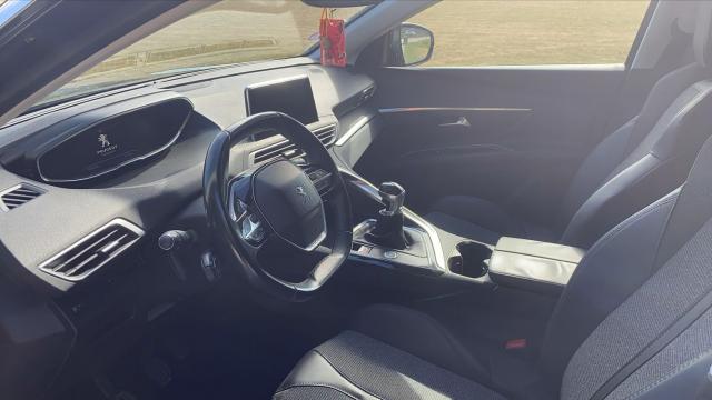 Peugeot 3008 image 1
