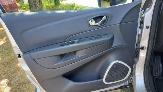 Renault Captur image 3