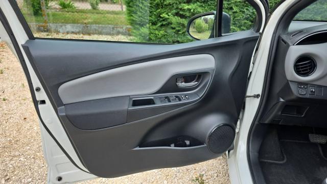 Toyota Yaris image 8