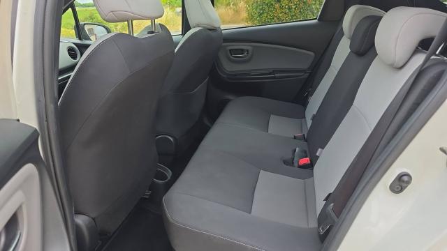 Toyota Yaris image 7