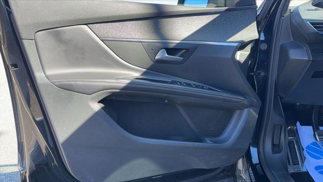 Peugeot 5008 image 7