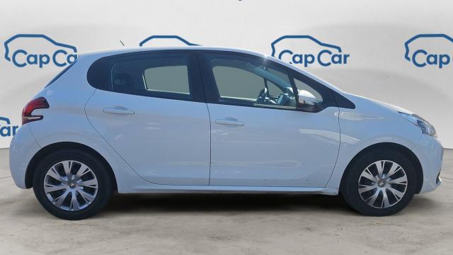 Peugeot 208 image 3