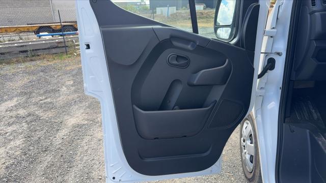 Renault Master image 7