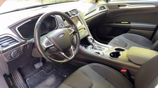Ford Mondeo image 8