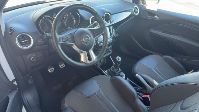 Opel Adam image 2