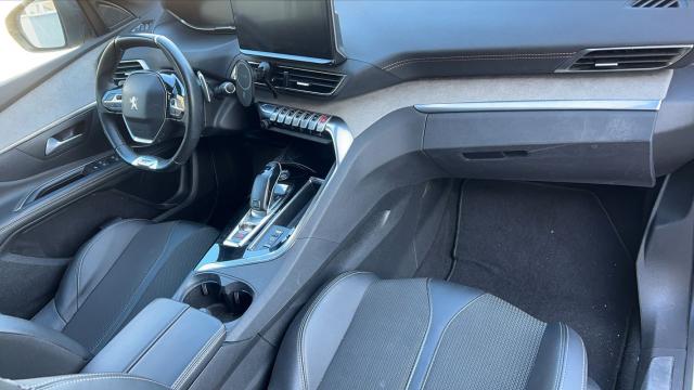Peugeot 5008 image 9