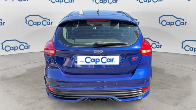 Ford Focus image 8