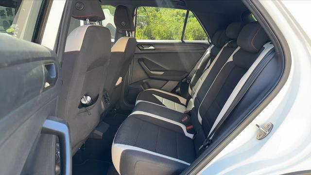Volkswagen T-Roc image 9