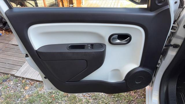 Renault Twingo image 8
