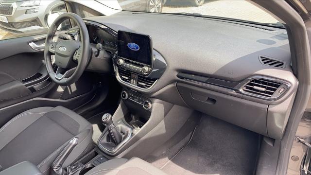 Ford Fiesta image 2