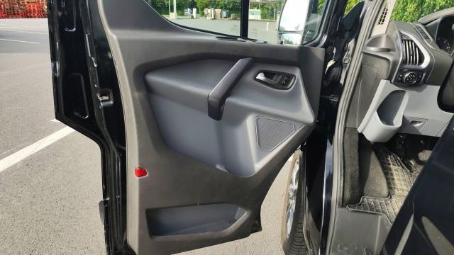 Ford Tourneo image 9