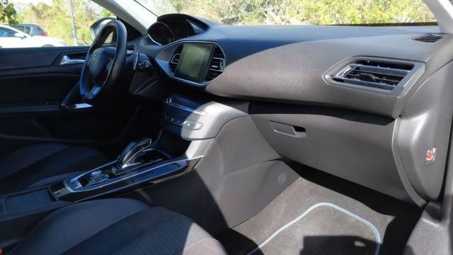 Peugeot 308 image 7