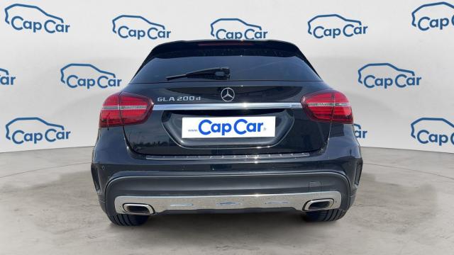 Mercedes Benz Gla image 8