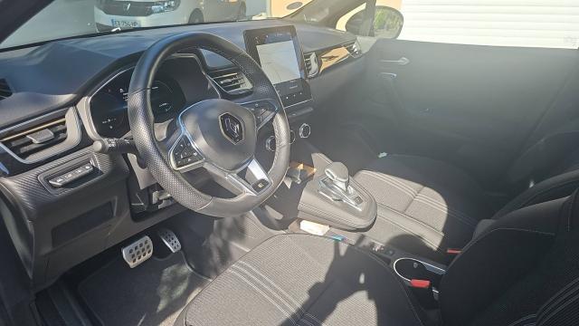 Renault Captur image 1