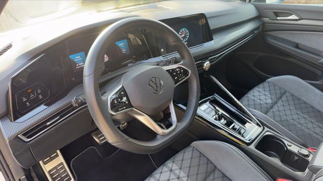 Volkswagen Golf image 5