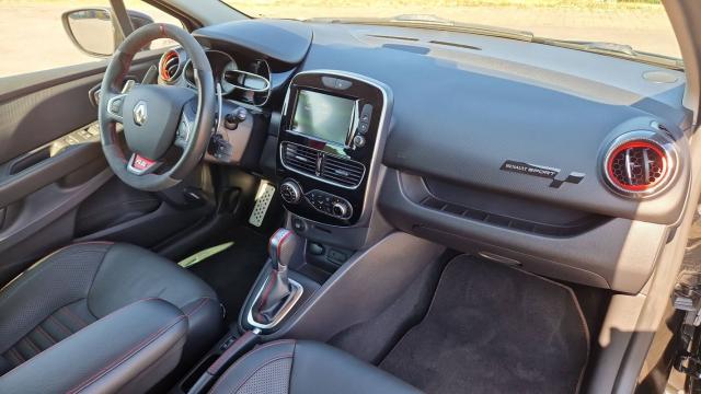 Renault Clio image 2