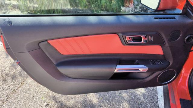 Ford Mustang image 2