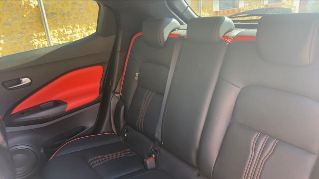 Nissan Juke image 6
