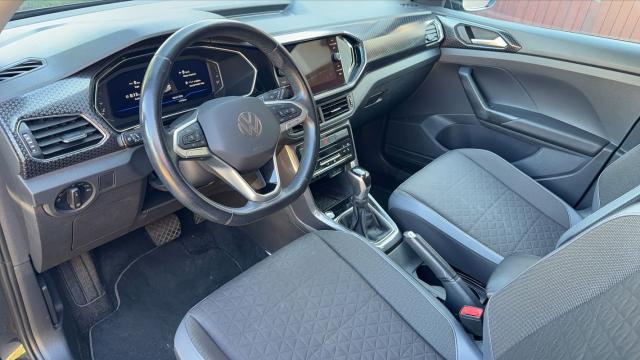 Volkswagen T-Cross image 9