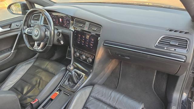 Volkswagen Golf image 8