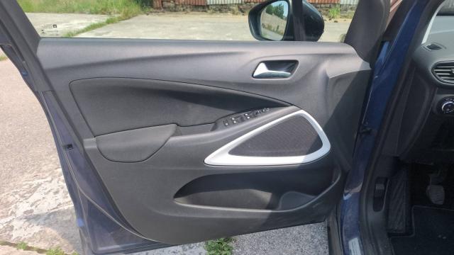 Opel Crossland X image 1