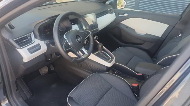 Renault Clio image 6