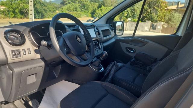 Renault Trafic image 6